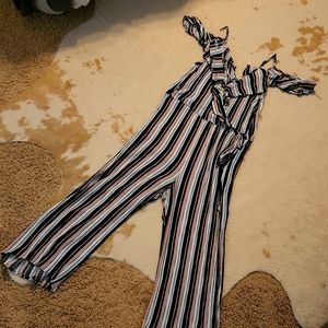 Xhilaration Romper Size M